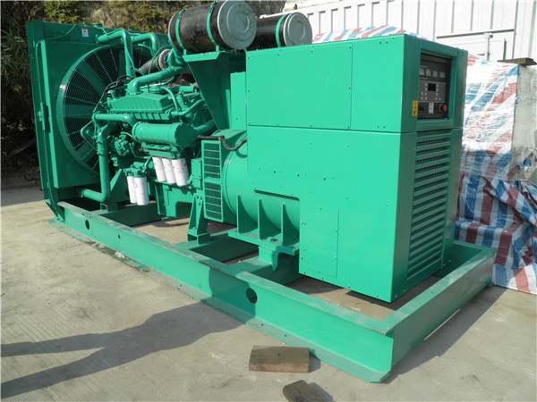 安徽发电车出租-柴油发电机组在使用的过程中应该做好哪些防护工作