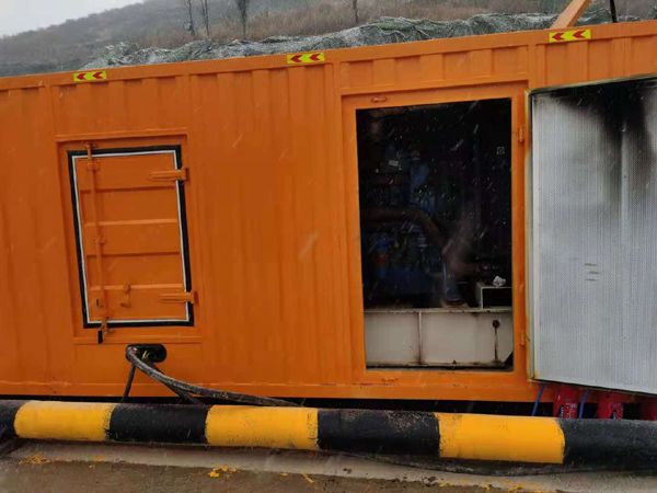 安徽发电车出租-应急柴油发电机组选什么样的比较好？