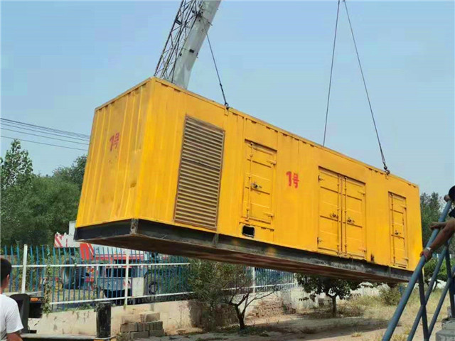 安徽300KW柴油发电机组油耗是多少？