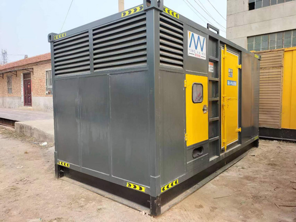 安徽柴油发电机输出电流大小是有什么决定的？