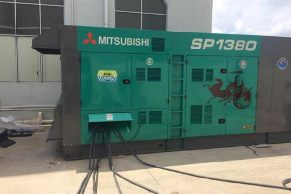 安徽为什么有些柴油发电机组的输出电压可以调节？