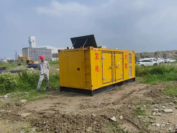 安徽冬季低温环境下，发电机组启动电瓶的容量需求是否会增加？